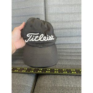 Titleist Golf Hat Men's Size Gray Adjustable Quick Dry Moisture Wick Stretch